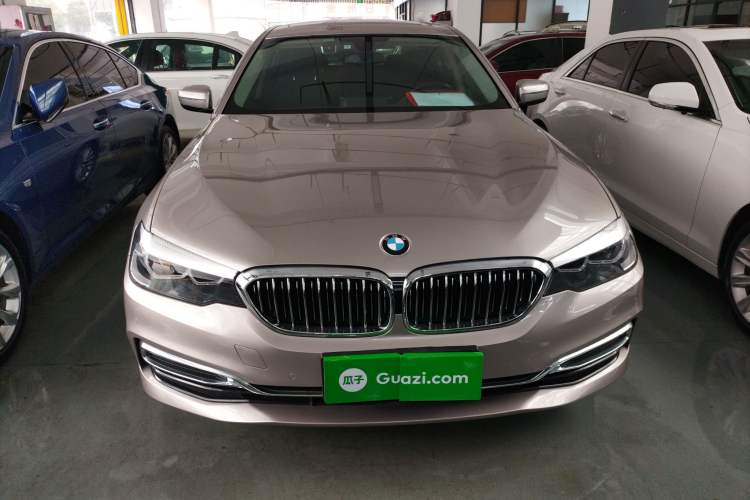 Used BMW 5 Series 2020 525Li Luxury Package Front