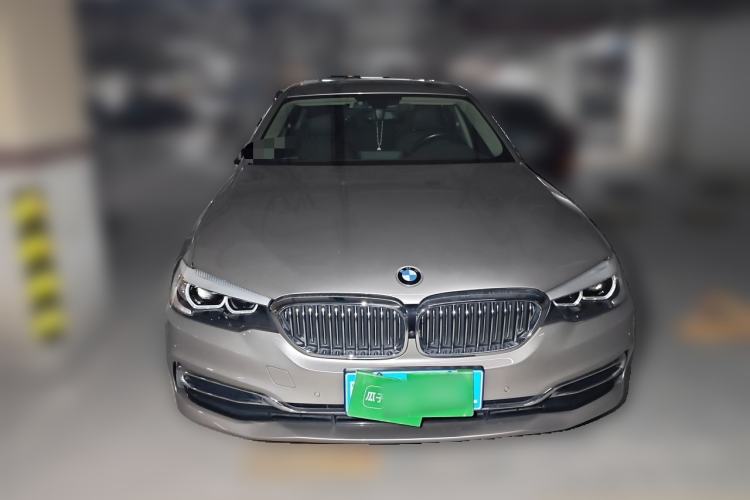 Used BMW 5 Series 2020 525Li Luxury Package Front