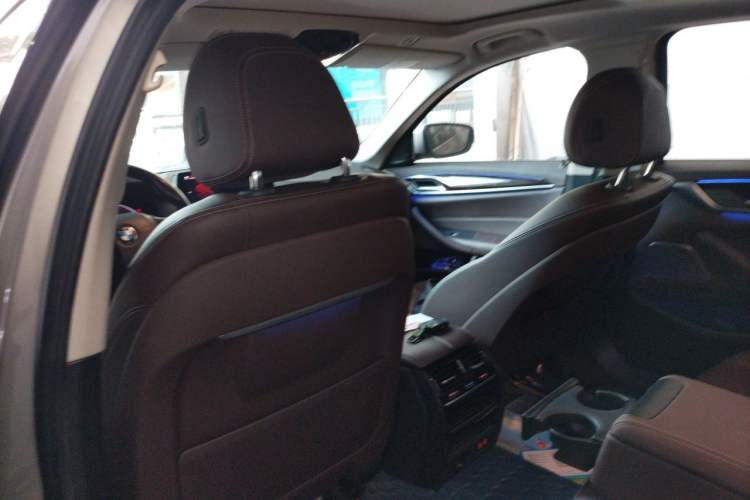 Used BMW 5 Series 2020 525Li Luxury Package Headliner