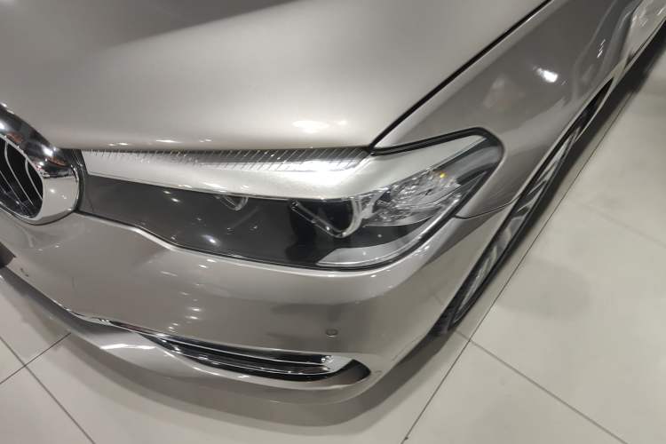 Used BMW 5 Series 2020 525Li Luxury Package Left Front Headlight