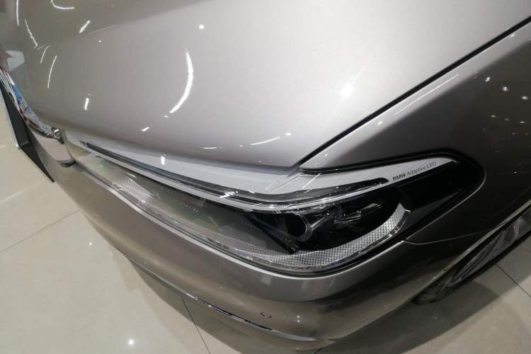 Used BMW 5 Series 2020 530Li Leading Edition Luxury Package Left Front Headlight