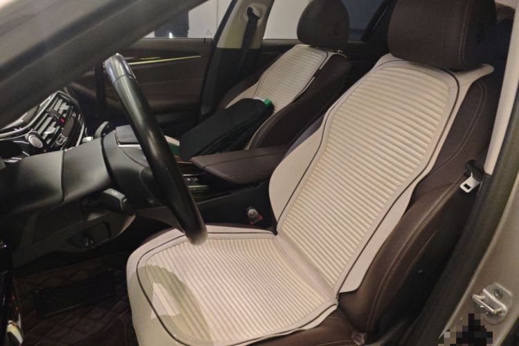 Used BMW 5 Series 2020 525Li Luxury Package Left Front Seat