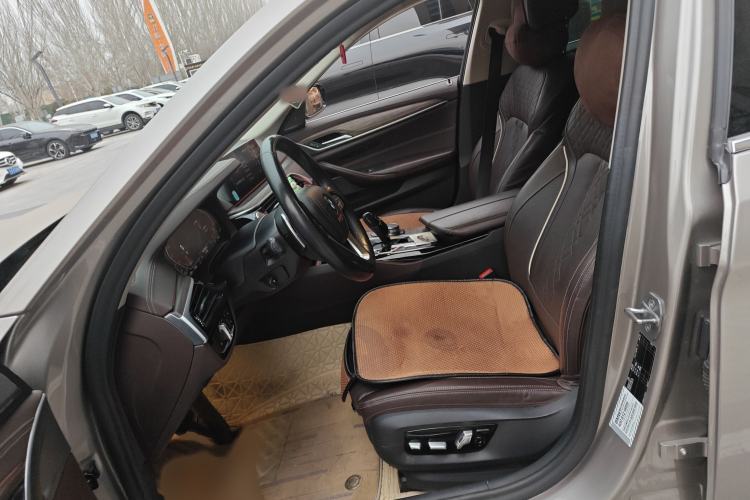 Used BMW 5 Series 2020 530Li Luxury Edition Premium Package Left Front Seat