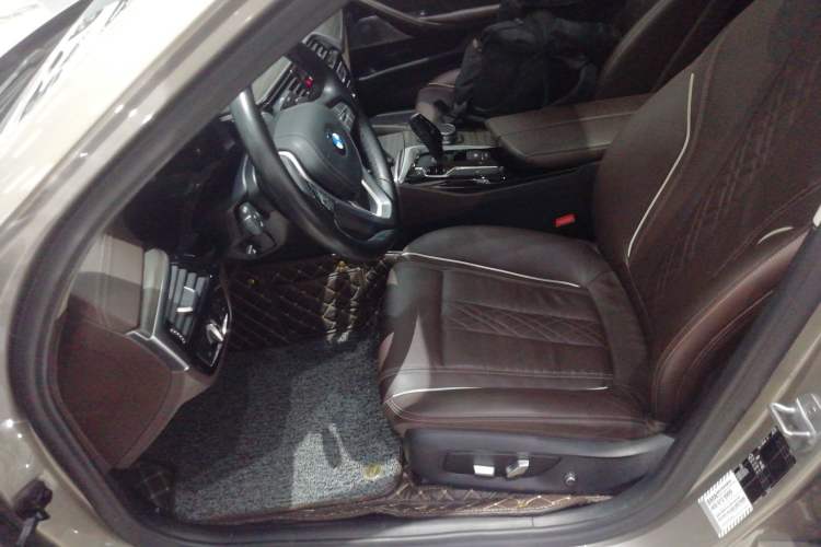 Used BMW 5 Series 2020 530Li Leading Edition Luxury Package Left Front Seat