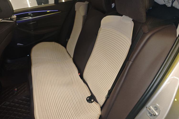 Used BMW 5 Series 2020 525Li Luxury Package Left Rear Seat