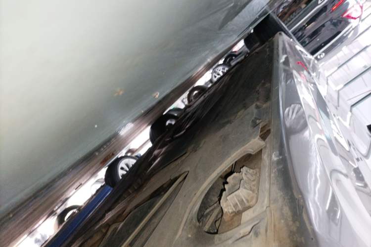 Used BMW 5 Series 2020 525Li Luxury Package Left Side Sill