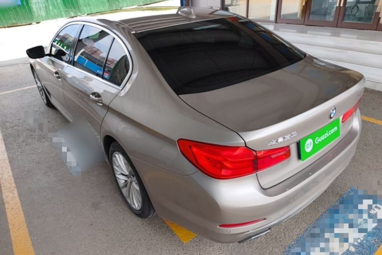 Used BMW 5 Series 2020 525Li Luxury Package Rear Left 45 Deg