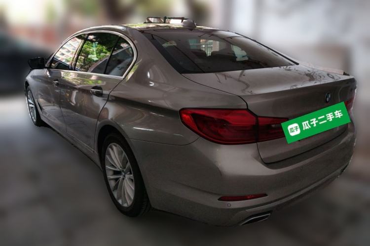 Used BMW 5 Series 2020 525Li Luxury Package Rear Left 45 Deg