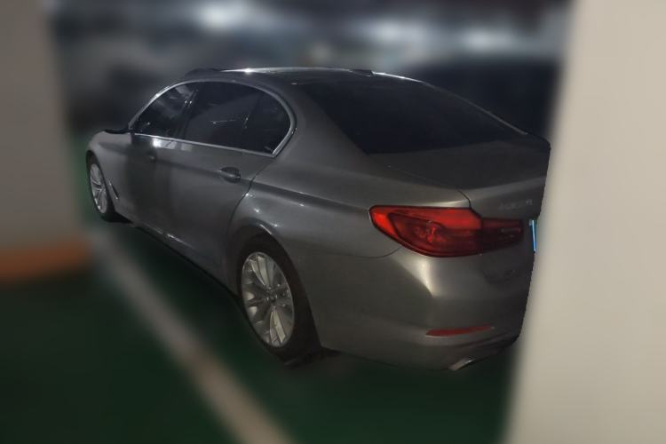 Used BMW 5 Series 2020 530Li xDrive Luxury Package Rear Left 45 Deg