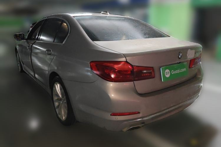 Used BMW 5 Series 2020 525Li Luxury Package Rear Left 45 Deg