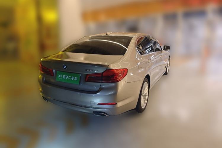 Used BMW 5 Series 2020 525Li Luxury Package Rear Right 45 Deg
