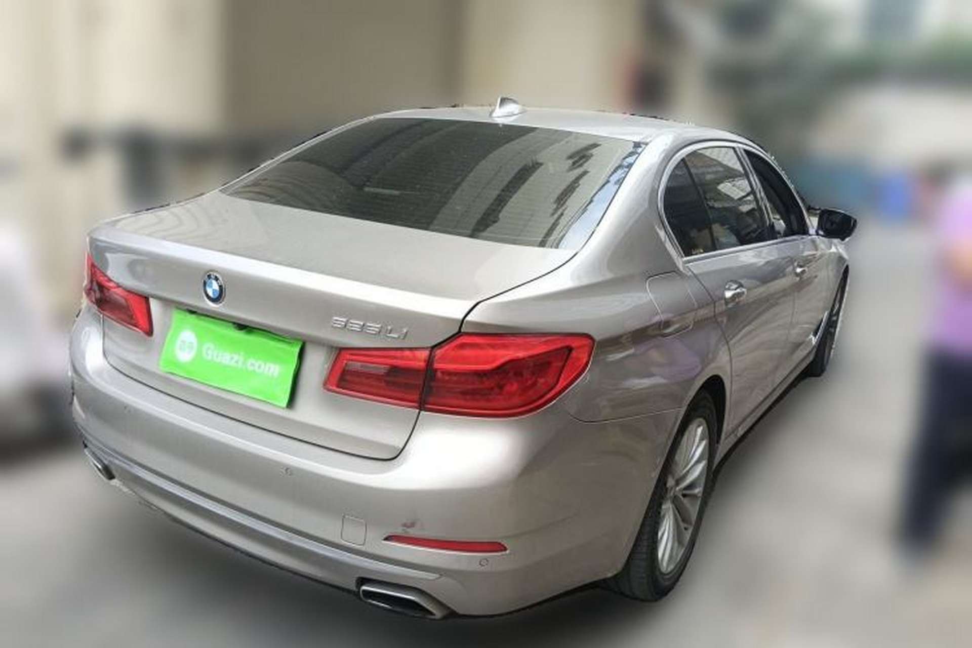 Used BMW 5 Series 2020 525Li Luxury Package Rear Right 45 Deg