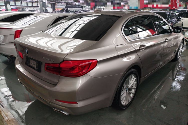 Used BMW 5 Series 2020 525Li Luxury Package Rear Right 45 Deg