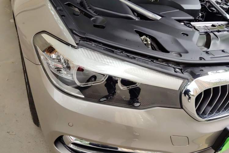 Used BMW 5 Series 2020 525Li Luxury Package Right Front Headlight