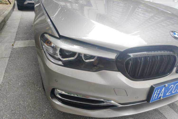 Used BMW 5 Series 2020 530Li Leading Edition Luxury Package Right Front Headlight