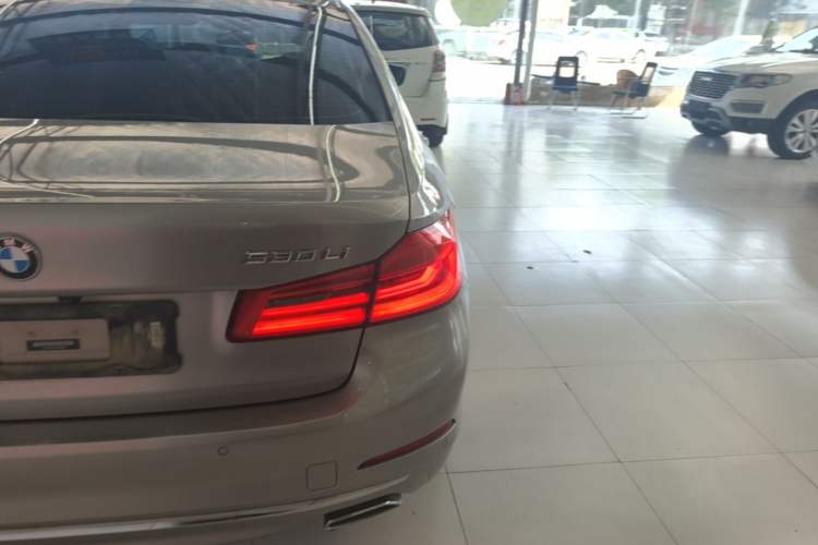 Used BMW 5 Series 2020 530Li Luxury Edition Premium Package Right Rear Taillight