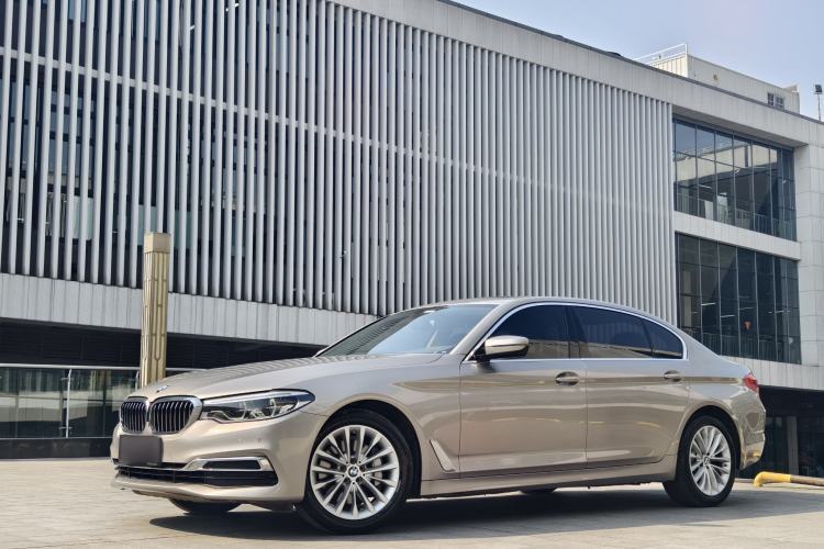 Used BMW 5 Series 2020 530Li Leading Edition Luxury Package Guazi used car, China used car export, Used car for sale, Used cars, Cheapest cars for sale