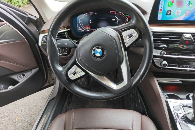 Used BMW 5 Series 2020 525Li Luxury Package Steering Wheel