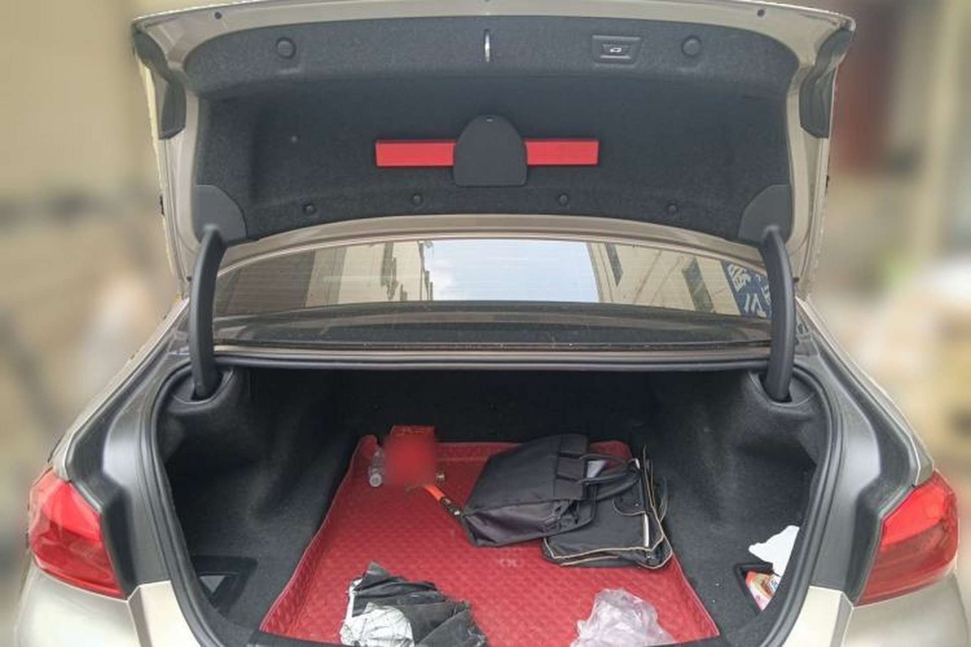 Used BMW 5 Series 2020 525Li Luxury Package Trunk