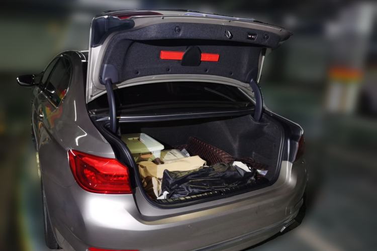 Used BMW 5 Series 2020 525Li Luxury Package Trunk