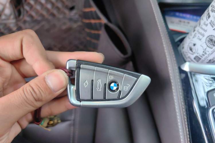 Used BMW 5 Series 2020 525Li Luxury Package Vehicle Key