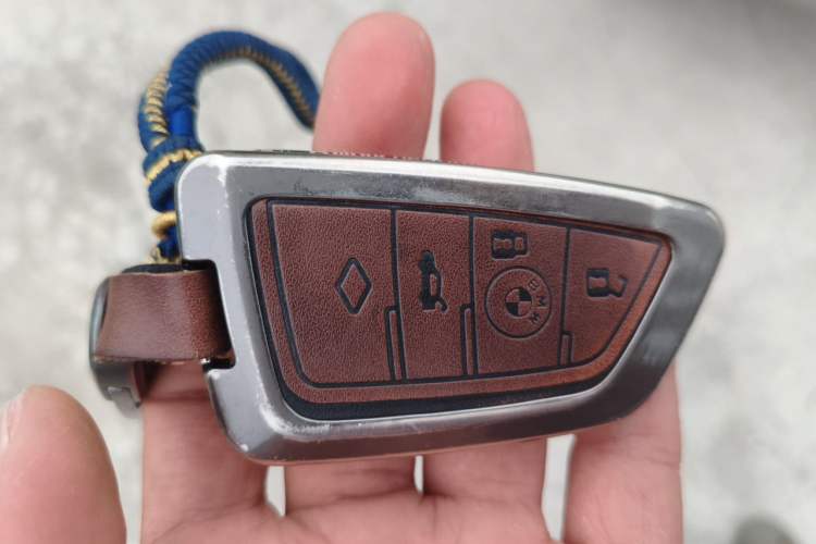Used BMW 5 Series 2020 525Li Luxury Package Vehicle Key