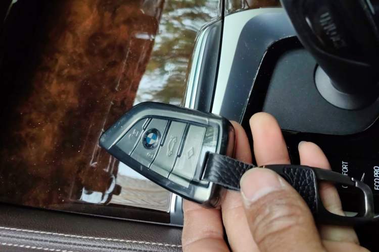 Used BMW 5 Series 2020 525Li Luxury Package Vehicle Key