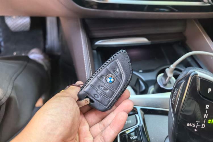 Used BMW 5 Series 2020 530Li Luxury Edition Premium Package Vehicle Key