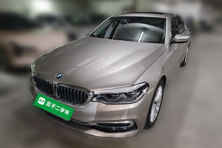 Used BMW 5 Series 2020 530Li Leading Edition Luxury Package Guazi used car, China used car export, Used car for sale, Used BMW cars, Cheapest cars for sale