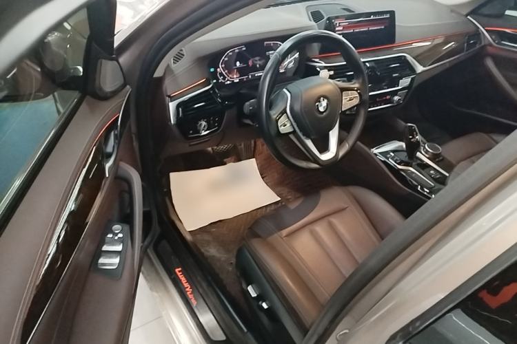 Used BMW 5 Series 2020 525Li Luxury Package Driver Seat