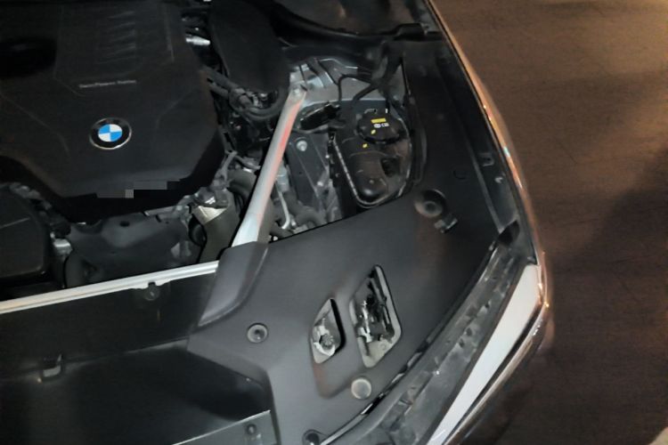 Used BMW 5 Series 2020 525i M Sport Package Engine Bay Left