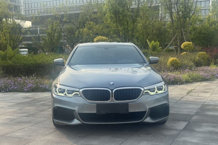 Used BMW 5 Series 2020 525i M Sport Package Exterior 1