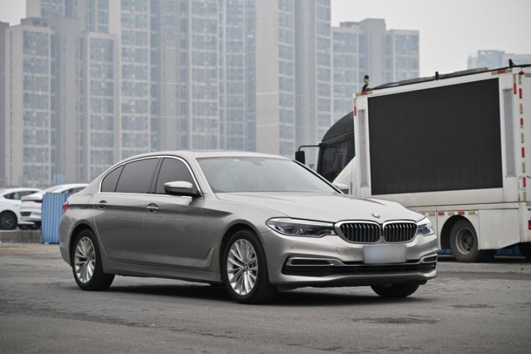 Used BMW 5 Series 2020 530Li Leading Edition Luxury Package Exterior 2