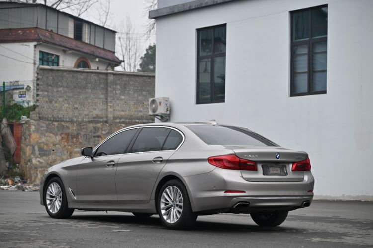 Used BMW 5 Series 2020 530Li Leading Edition Luxury Package Exterior 3
