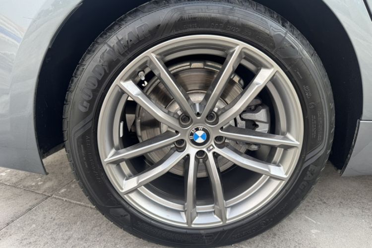 Used BMW 5 Series 2020 525i M Sport Package Exterior 7