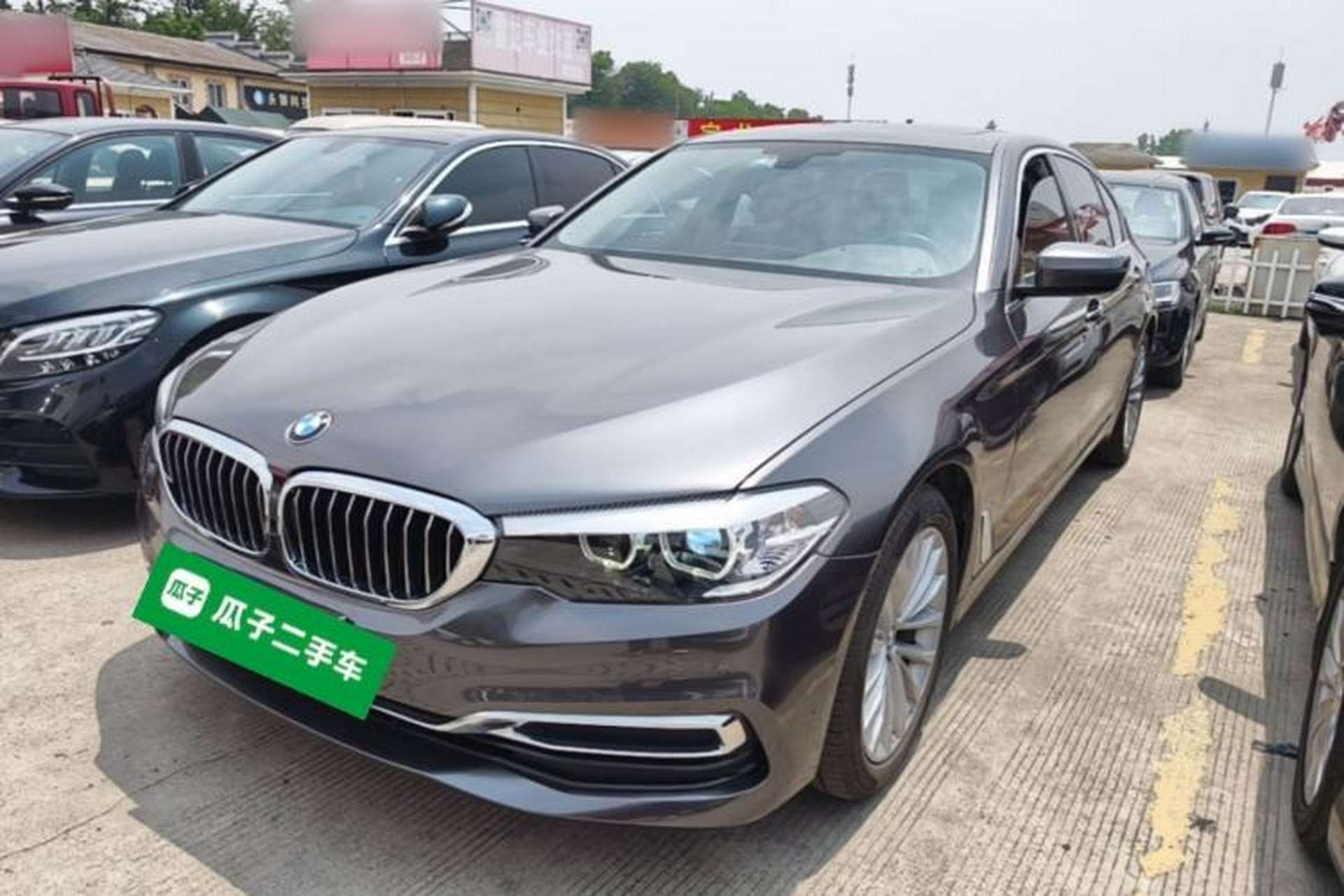 Used BMW 5 Series 2020 525Li Luxury Package Front Left 45 Deg