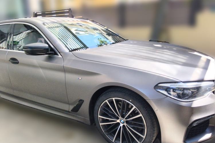 Used BMW 5 Series 2020 530Li Leading Model M Sport Package Front Right 45 Deg