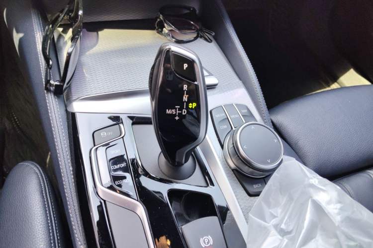 Used BMW 5 Series 2020 525i M Sport Package Gear Lever