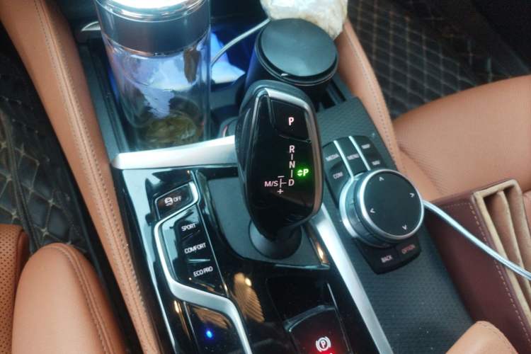 Used BMW 5 Series 2020 525i M Sport Package Gear Lever