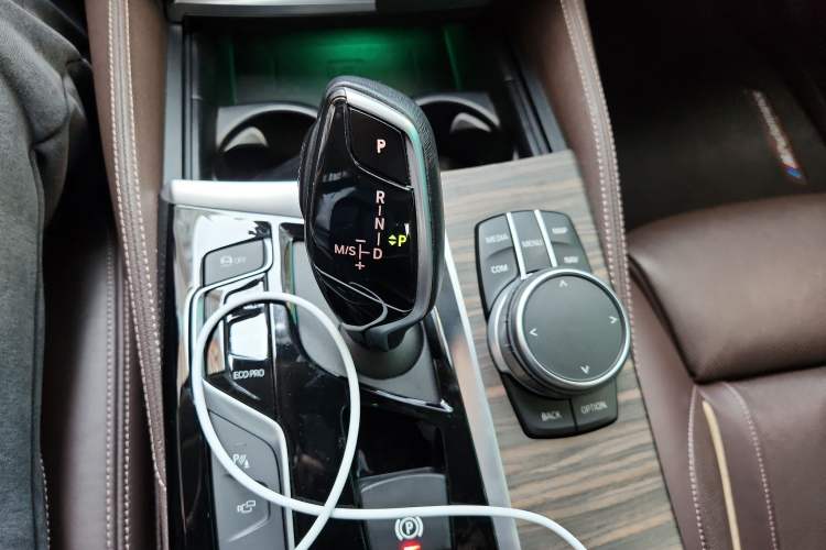 Used BMW 5 Series 2020 530Li Luxury Edition Premium Package Gear Lever