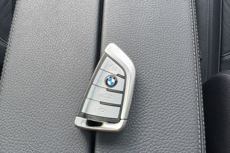 Used BMW 5 Series 2020 525i M Sport Package Interior 4