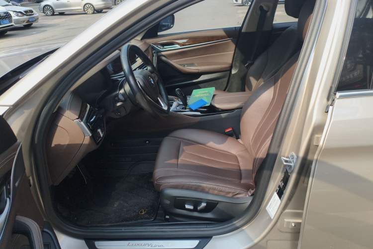 Used BMW 5 Series 2020 525Li Luxury Package Left Front Seat