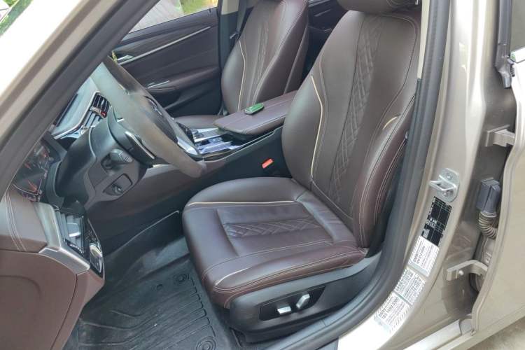 Used BMW 5 Series 2020 530Li Leading Edition Luxury Package Left Front Seat