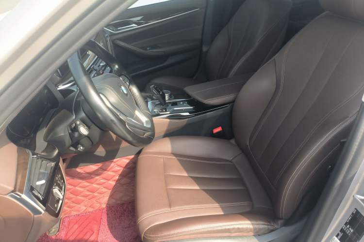 Used BMW 5 Series 2020 525Li Luxury Package Left Front Seat