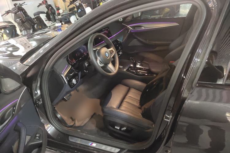 Used BMW 5 Series 2020 530i M Sport Package Left Front Seat