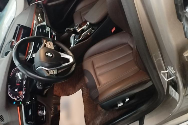 Used BMW 5 Series 2020 525Li Luxury Package Left Front Seat