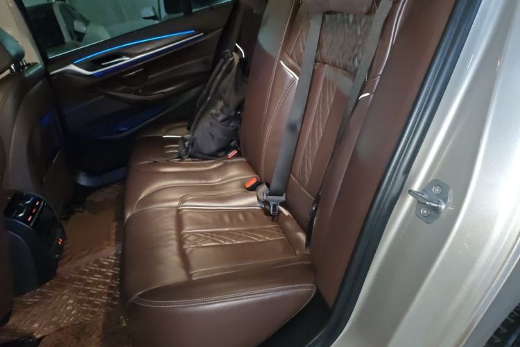 Used BMW 5 Series 2020 530Li Leading Edition Luxury Package Left Rear Seat