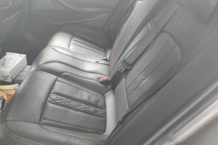 Used BMW 5 Series 2020 530Li Luxury Edition Premium Package Left Rear Seat