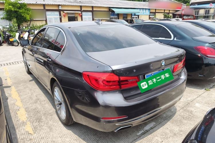 Used BMW 5 Series 2020 525Li Luxury Package Rear Left 45 Deg