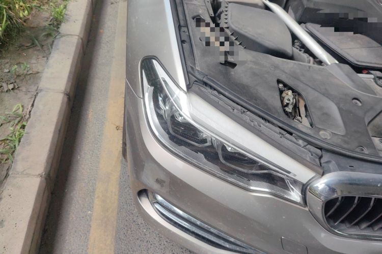Used BMW 5 Series 2020 530Li Luxury Edition Premium Package Right Front Headlight